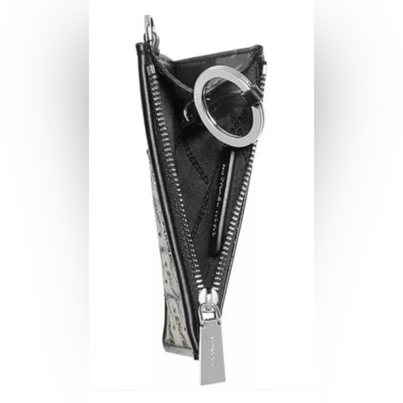 đź–¤MICHAEL KORSđź–¤Black/Light Cream Small Jet Set Coin Purse Boxed Set/NWT - Picture 9 of 9